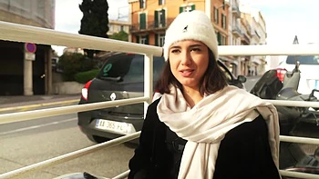 Jogging, fitness and lust for Claire - Jacquie et Michel TV