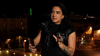 Myriam takes care of one of the doctor's mistresses - Jacquie et Michel TV