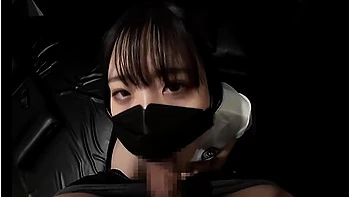 En Collegepige Sprojtede En Masse, Da Hun Fik Sperm I Fissen Pa En Internetcafe