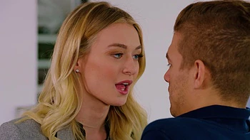 Natalia Starr gets her pussy eaten by horny Xander Corvus