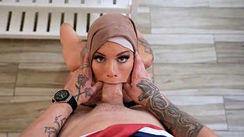 Her Stepbrother Doesn t Have to Clean His Cum With Her Panties! He Can Use Her Mouth Instead: Porn