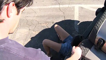 Busty Greatful Brunette Shows Her Appreciation for Help