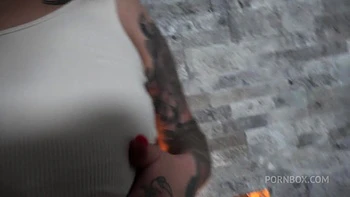 Big Dick Brit Keiran Lee Gets Wet Rim Job & Sloppy Blowjob From