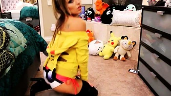 Liz Katz Nude Striptease Snapchat Video