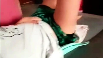 Philippines Mature Aunty wants to play with me