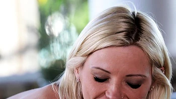 VivThomas-Casey Nohrman, Zazie Skymm in Taking My Chance