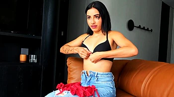 Amateur Latina Teen Gets Her Pussy Filled By BWC