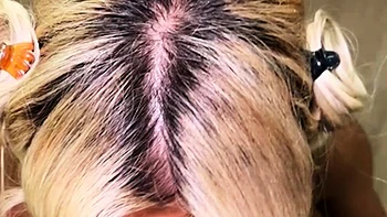 Blonde Bombshell Luna Luxe Enjoys Playing With The Dick