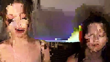 Hot amateur webcam teen masturbates for their fans