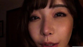 Beautiful Japanese Babe Gets Filled