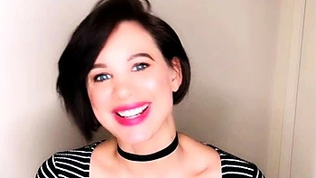 Big boobs milf masturbates with her dildo