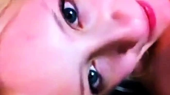 Webcam Girl's Solo Two-Hole Pleasure