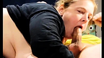 Amateur Blonde Blowjob CIM