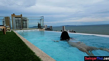 Bubble butt Thai teen fucked hard doggy