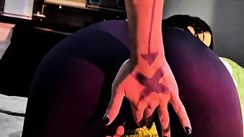 Amberzinha ficou muito grata ao ganhar um brinquedo de