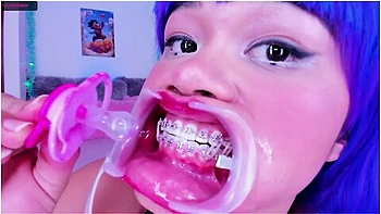 Lila Jordan, Suspenders, Braces