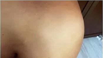 Sexy Stepmom Has A Very Cool Sex With Me On Vacation