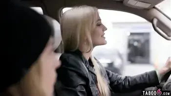 Teen friend gives a crash course into being a good lesbian