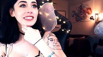 Twitch Thot Yoni Showing Off Her Big Tits