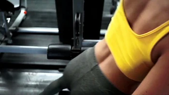 Blonde Bombshell Delivers a POV Blowjob Extravaganza