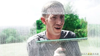 Astonishing busty brunette Scarlett Starr rammed by long wiener