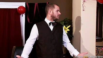 Fake-boobed brunette Diana Prince nicely penetrated by massive dick