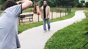 Skinny fit model with good bottom Sunny Jay likes anal penetration