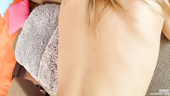 Gorgeous anal in the missionary pose with a beautiful Sophie Lynx