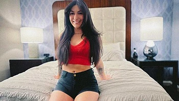 Seth Gamble fucked a smiling long-legged brunette Megan Mistakes