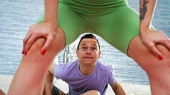 An awesome blondie model Nikki Nutz banged in her lovely poses