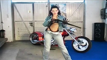 Perfect Dominika at dominika video