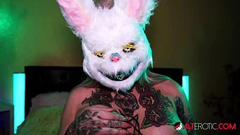 AltErotic - tattooed dirt