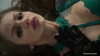 Irresistible Angel Di - natural tits dirt - StasyQ