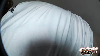 Crazy Penny's petite scene