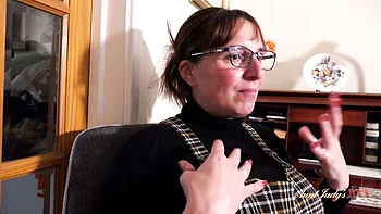 Sexual side piece at mature milf pov scene