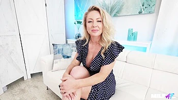 Pin-up Sadie Summers and Alex Jett - big ass sex - Nookies