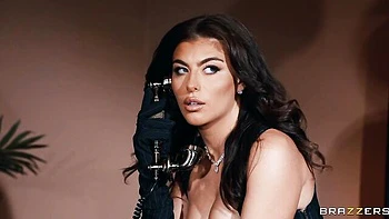 Playful Gal Ritchie at straight hair smut