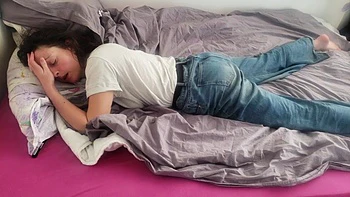 ma main dans mon pantalon un gros orgasme