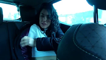 Alicia gets naughty without wasting a second! - Jacquie et Michel TV