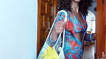 Rencounter Wicked Beauty On The Street, Gives Butt And Throat