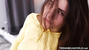 Bouncy Betty's stripping action