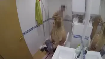 Paola shaves her pussy for her roommate... right before fucking him!