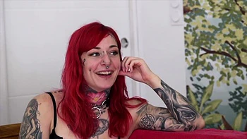 Jade is still on the hunt for pleasure! - Jacquie et Michel TV