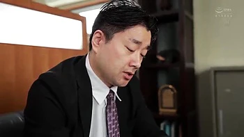 LXAGWWOTMWLOZDYYPO44JUR513