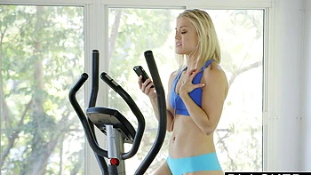 Blonde Ash Hollywood gets fucked by Flash Brown in doggystyle