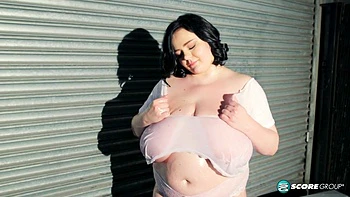 Tits & Tees - Peyton Thomas - XLGirls