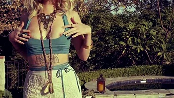 Boho: Blowjob, Doggy  Cowgirl Porn