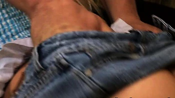 Blonde babe's wet fuckbox munched before being screwed