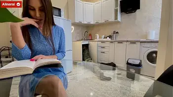 My Horny PAWG Stepmom Has Sex With The Locksmith!