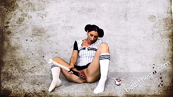 Cute blonde amateur webcam teen masturbating